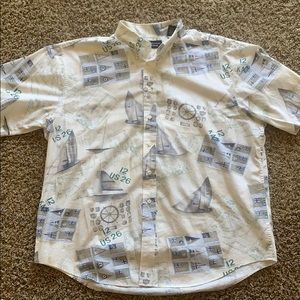 🌟 Roundtree & Yorke Button Up Nautical Shirt